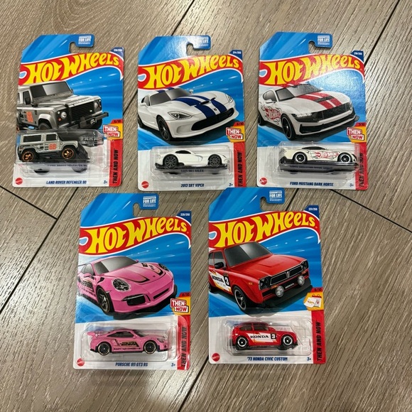 Hot Wheels Then and Now Bundle - Lot of 5 - Picture 1 of 6